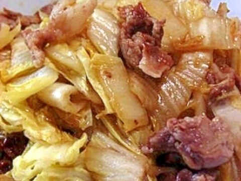 福岡県　甘みがいい　白菜と豚肉のソース焼きうどん